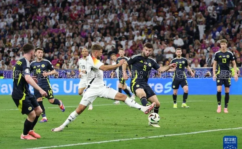 璀璨夺目的运动赛事颁奖礼服设计：时尚与专业的完美融合